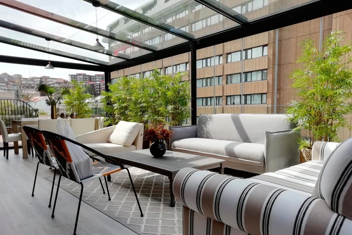 Pérgola fija techo cristal